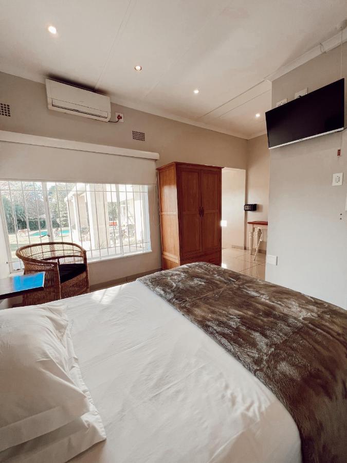 Ebony Lodge Umtata Exteriér fotografie