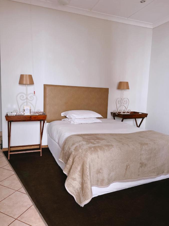 Ebony Lodge Umtata Exteriér fotografie